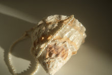 Load image into Gallery viewer, Vera