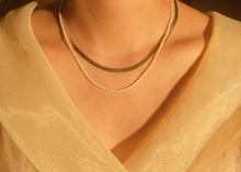 Load image into Gallery viewer, Vera