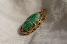 Load image into Gallery viewer, Jadeite Pendant
