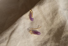 Load image into Gallery viewer, Jadeite Pearl Earrings
