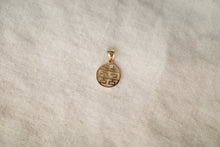 Load image into Gallery viewer, Double Happiness Pendant
