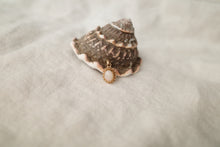 Load image into Gallery viewer, Opal Pendant
