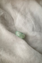 Load image into Gallery viewer, Green Jadeite Ring No.009 - size 8.5
