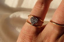 Load image into Gallery viewer, Gold Diamond Heart Ring
