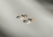 Load image into Gallery viewer, Michelle Earrings
